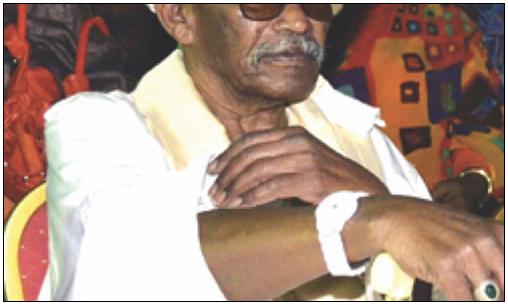 وفاة مصمم علم السودان عن عمر يناهز 73 عام ا صحيفة الحوش السوداني