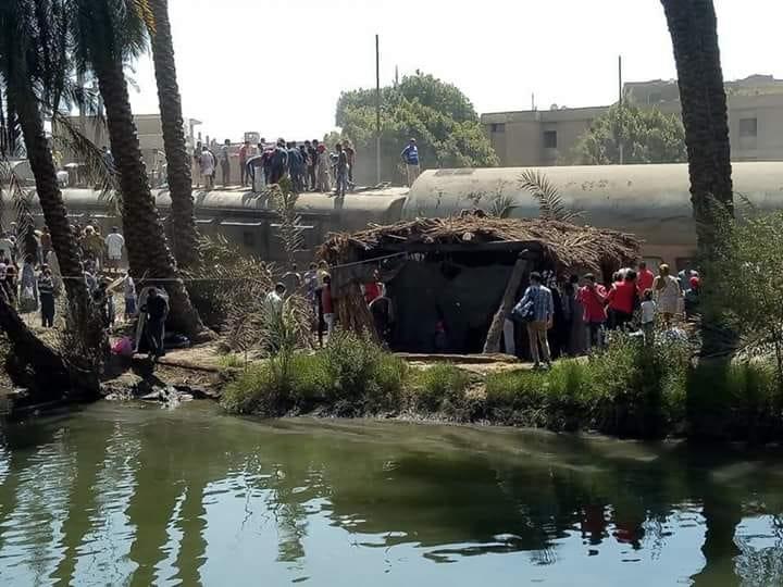 حادثة خروج قطار عن مساره في مصر